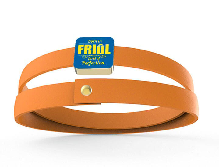 Bracciale in cuoio terra di siena finiture dorate - Nato in Friuli